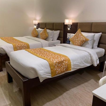Le Shiv Executive Suite Theni Exterior foto