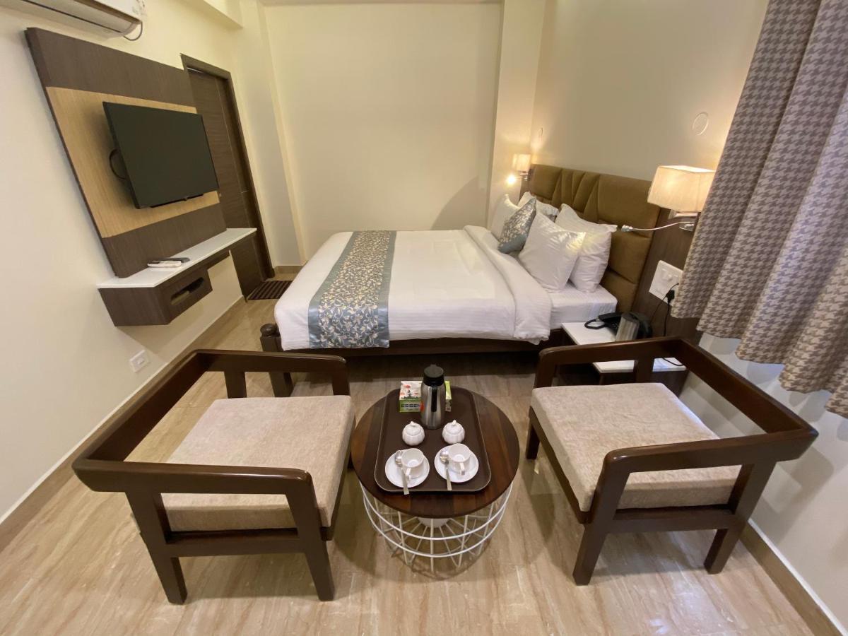 Le Shiv Executive Suite Theni Exterior foto