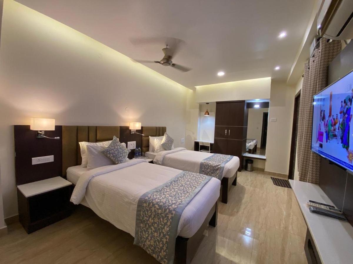 Le Shiv Executive Suite Theni Exterior foto